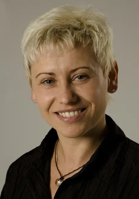 Portrait Claudia Schönknecht